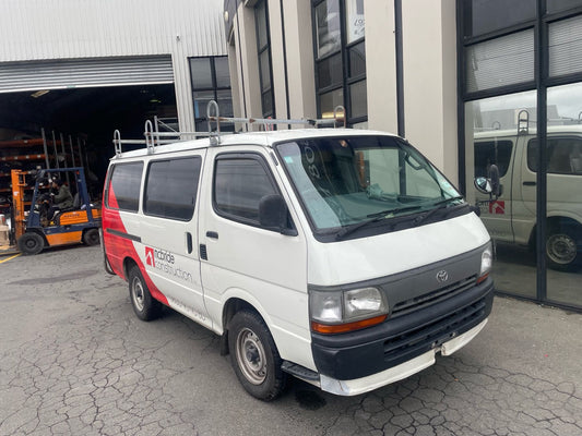 TOYOTA HIACE (LH103) 1996