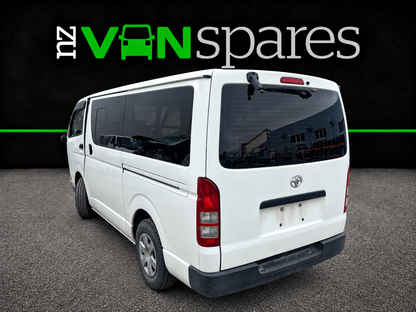 TOYOTA HIACE (TRH200) 2015