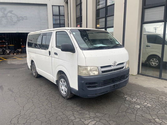 TOYOTA HIACE (TRH201) 2006