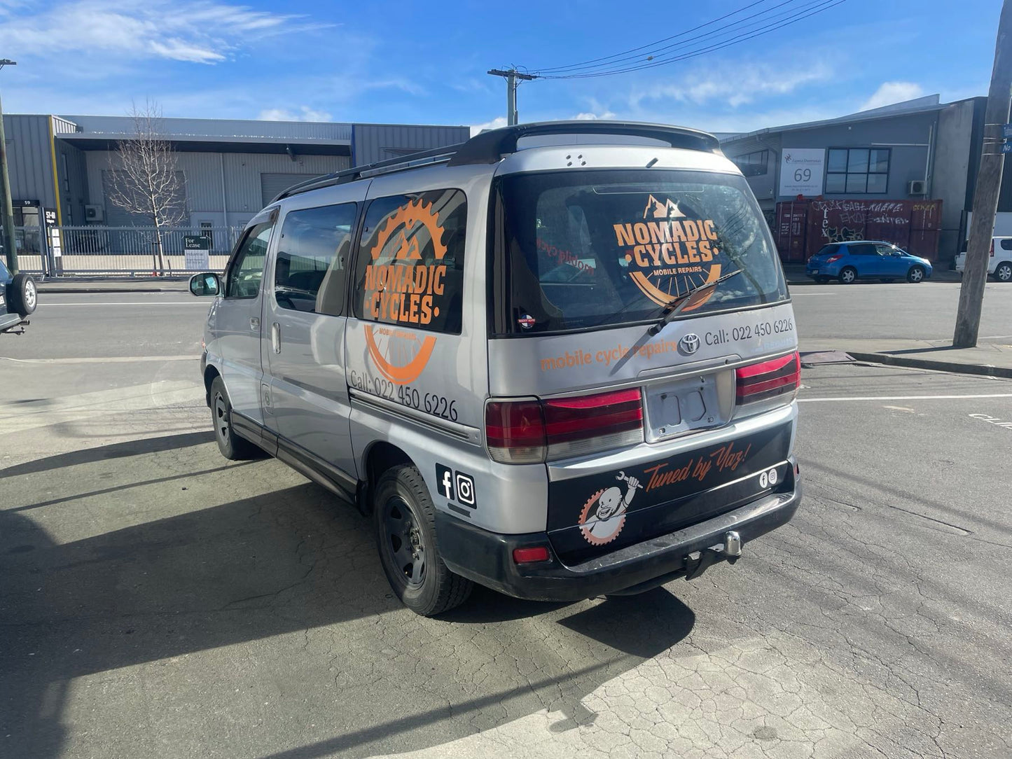 TOYOTA REGIUS (RCH41) 1997
