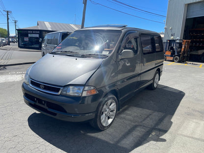 TOYOTA GRANVIA (RCH11) 1996