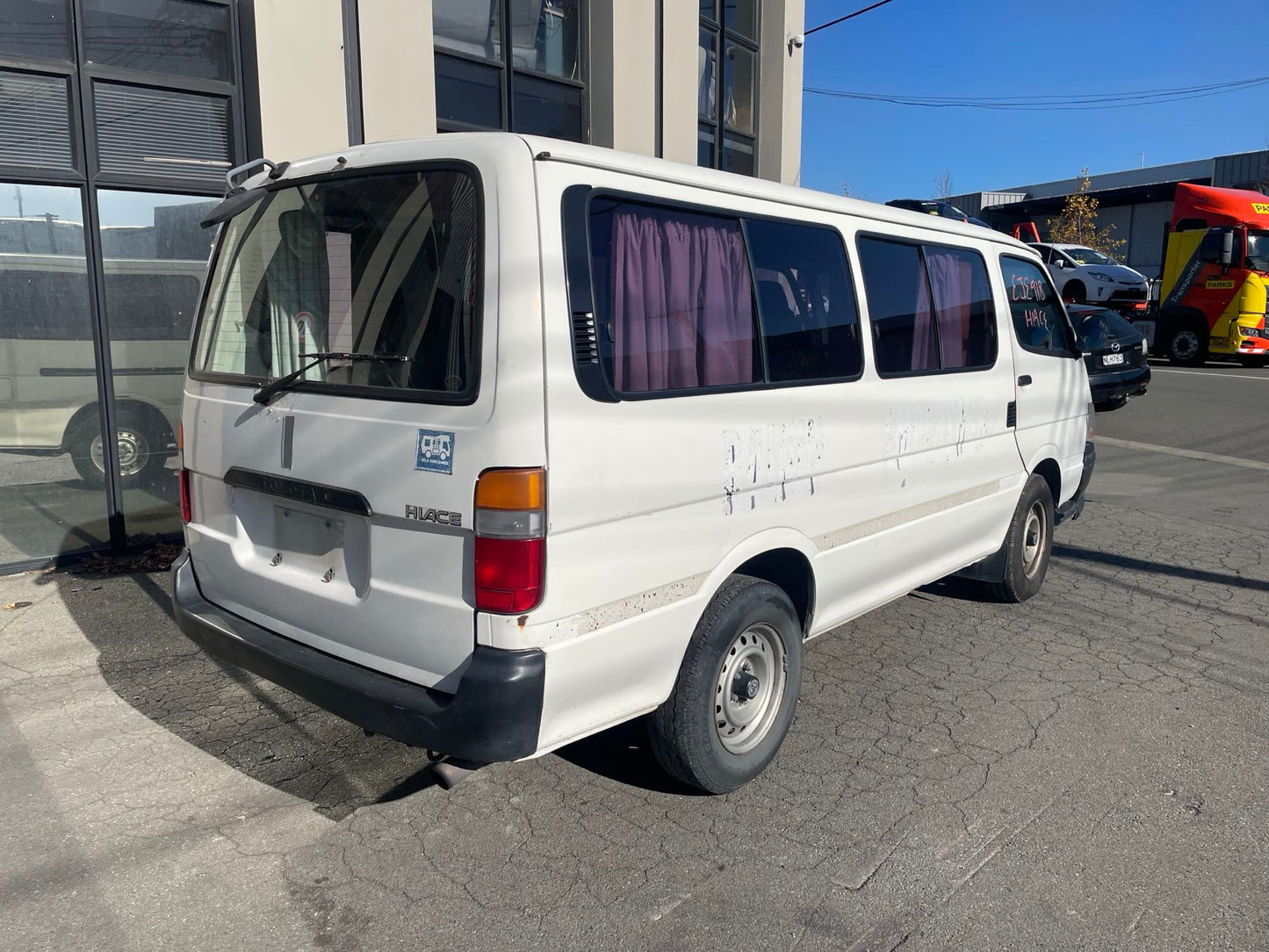 TOYOTA HIACE CUSTOM  (KZH110) 2000