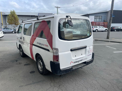 NISSAN CARAVAN(E25) 2001