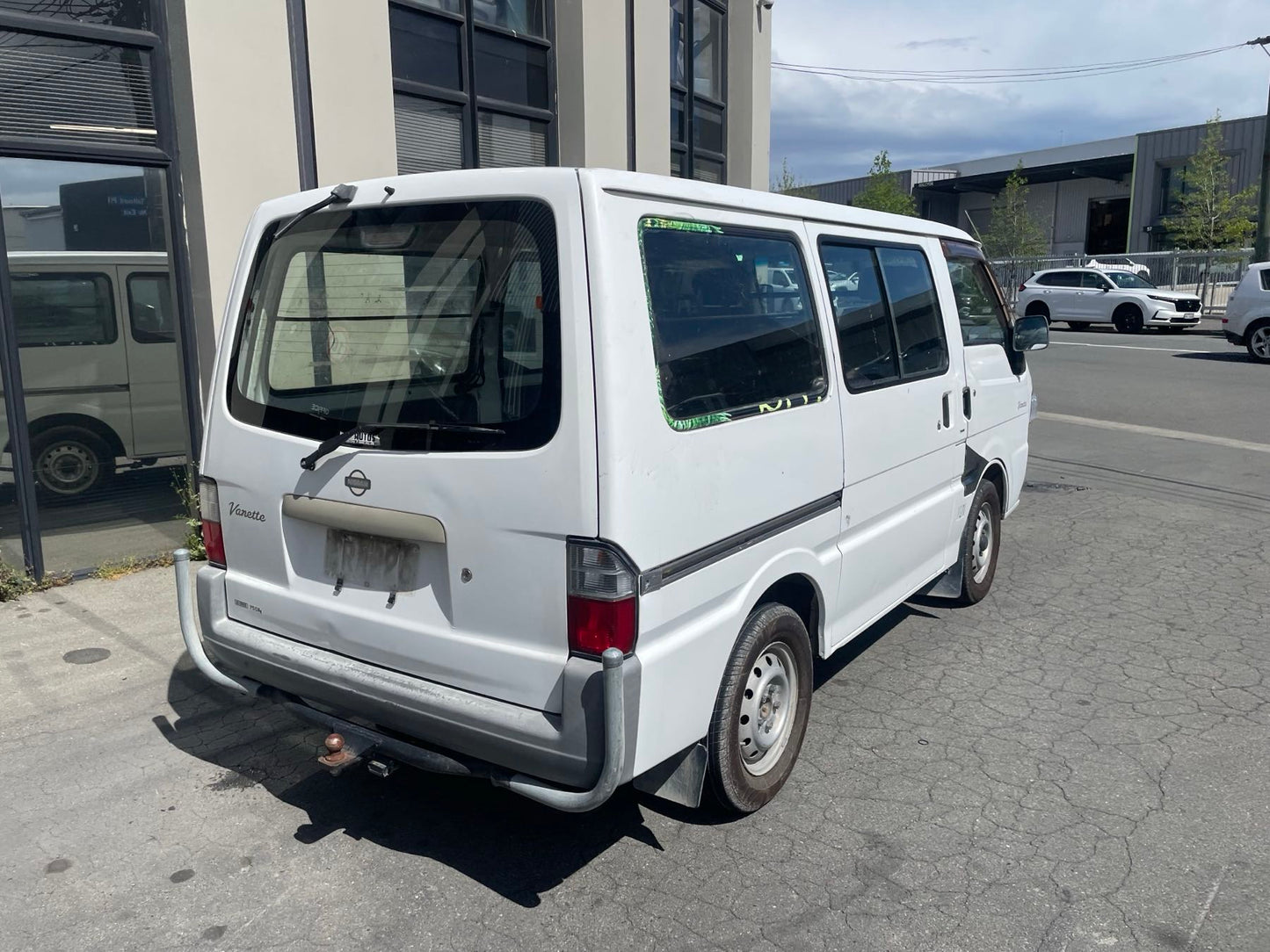 MAZDA BONGO (SK82) 2002