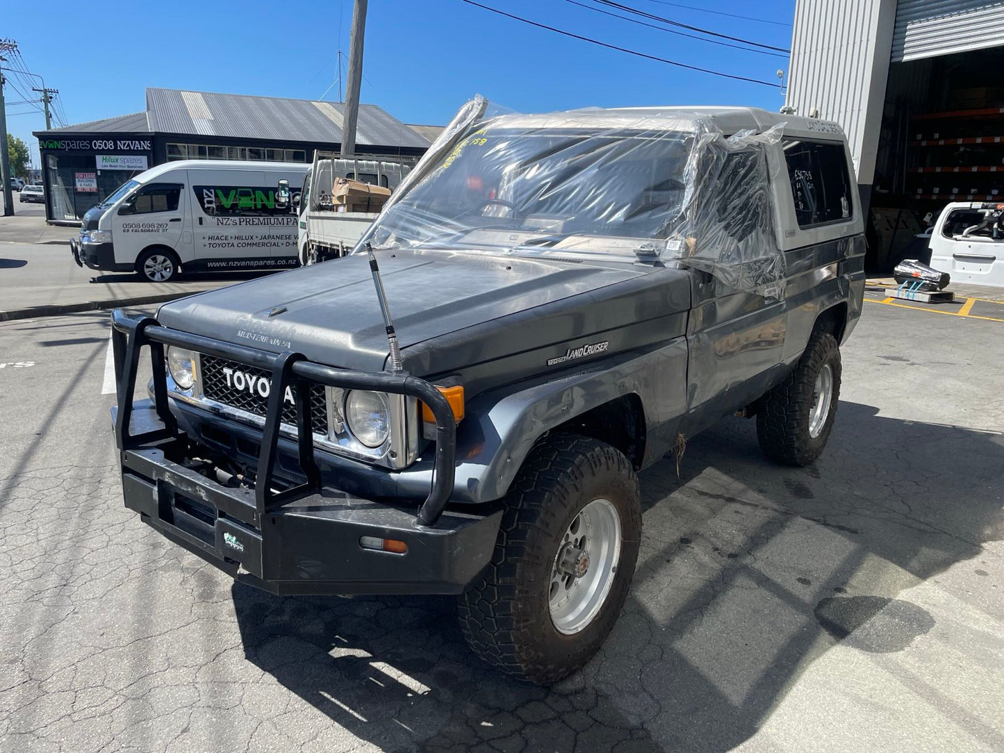 TOYOTA LANDCRUISER (BJ74) 1989