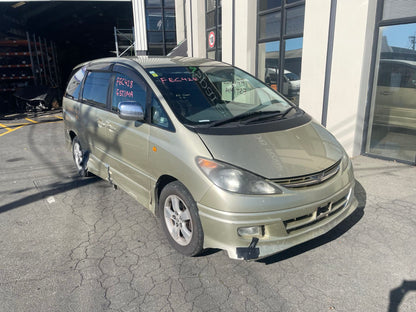 TOYOTA ESTIMA (ACR30) 2002
