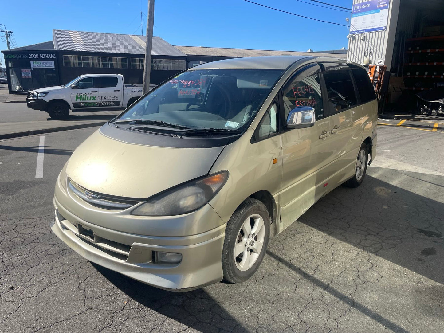 TOYOTA ESTIMA (ACR30) 2002
