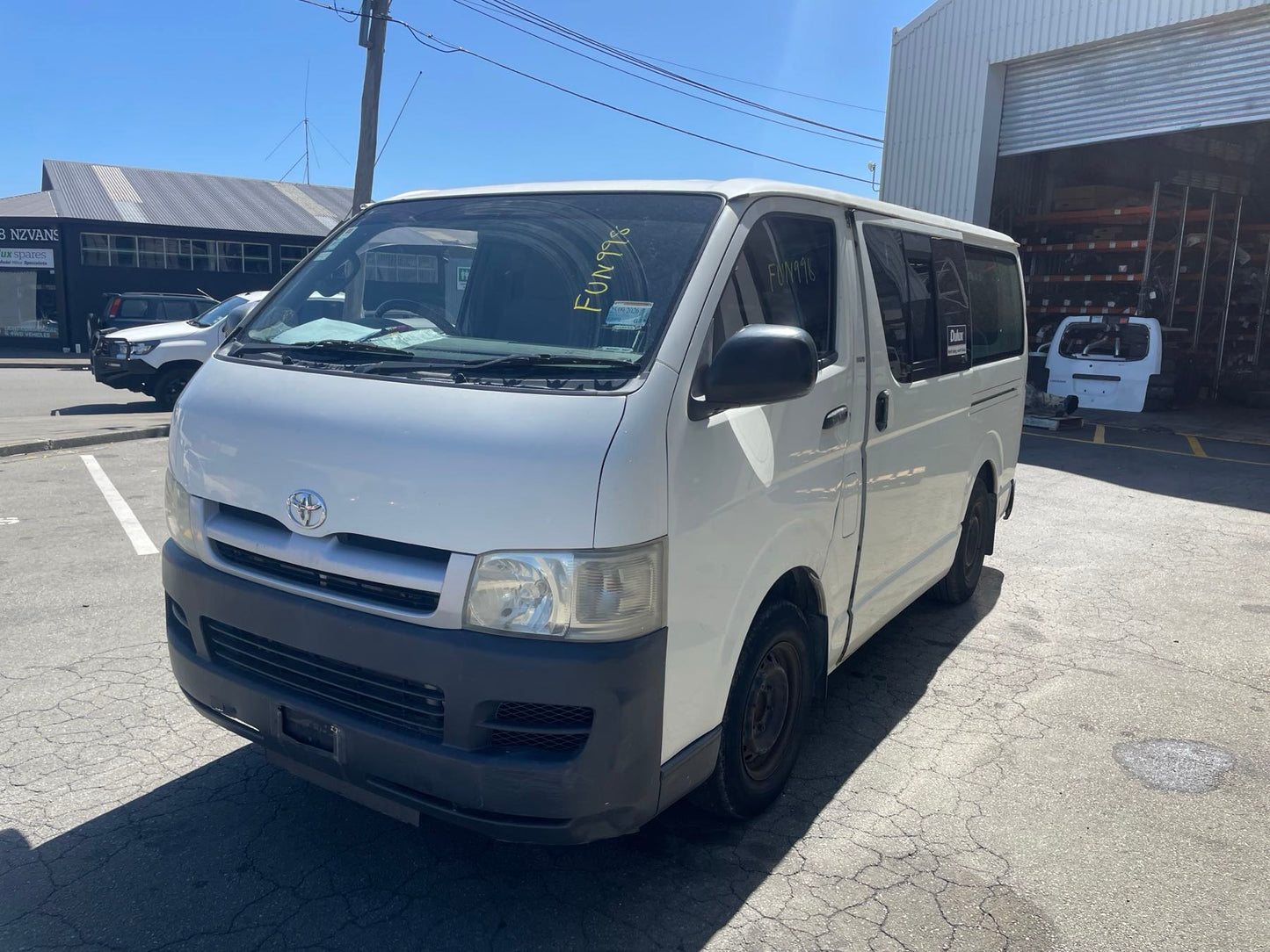 TOYOTA HIACE (TRH201) 2006