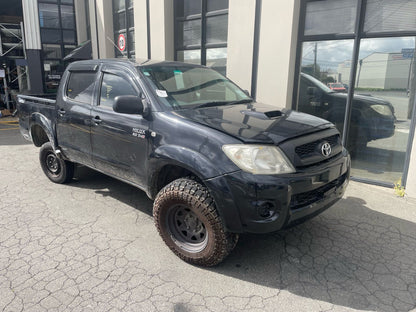 TOYOTA HILUX (KUN26) 2011