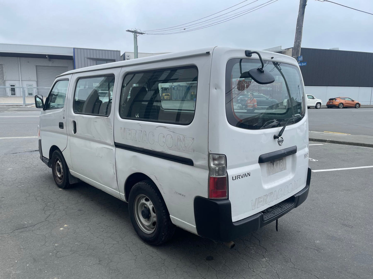 NISSAN CARAVAN(E25) 2011