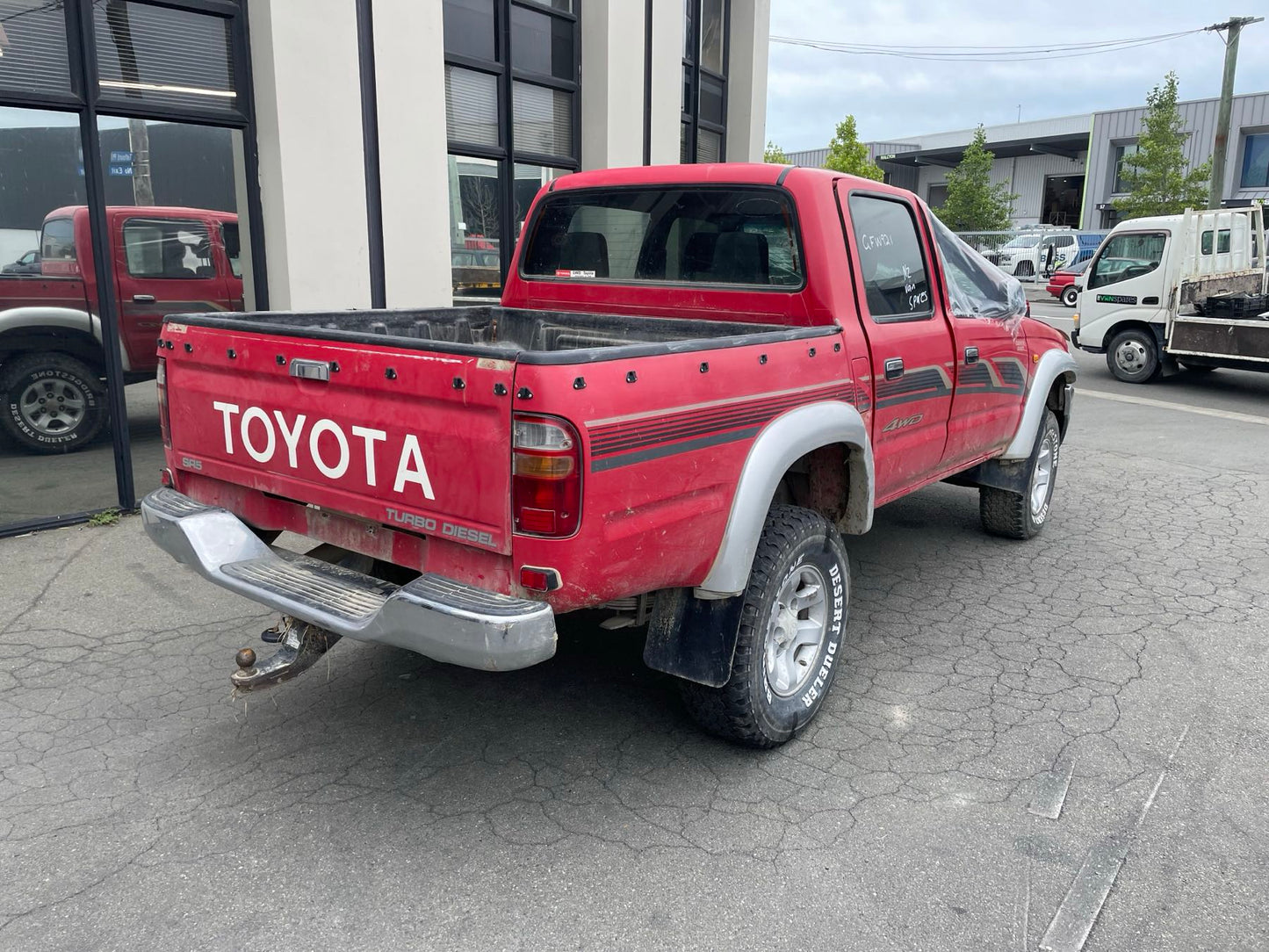 TOYOTA HILUX (KZN165) 2004