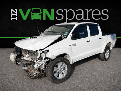 TOYOTA HILUX (KUN26) 2013