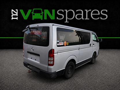 TOYOTA HIACE (TRH200) 2005