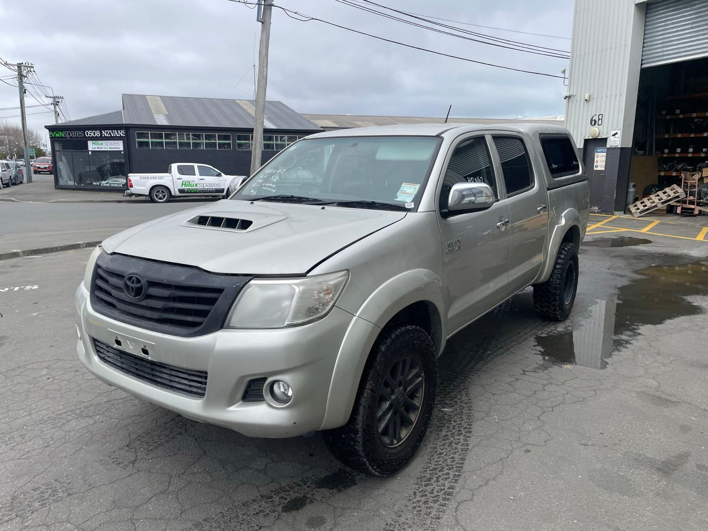 TOYOTA HILUX (KUN26) 2014