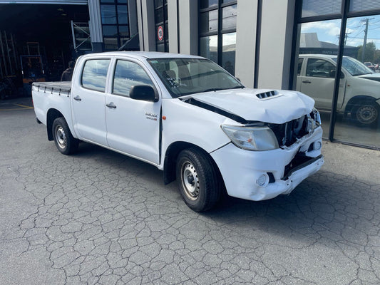 TOYOTA HILUX (KUN16) 2015