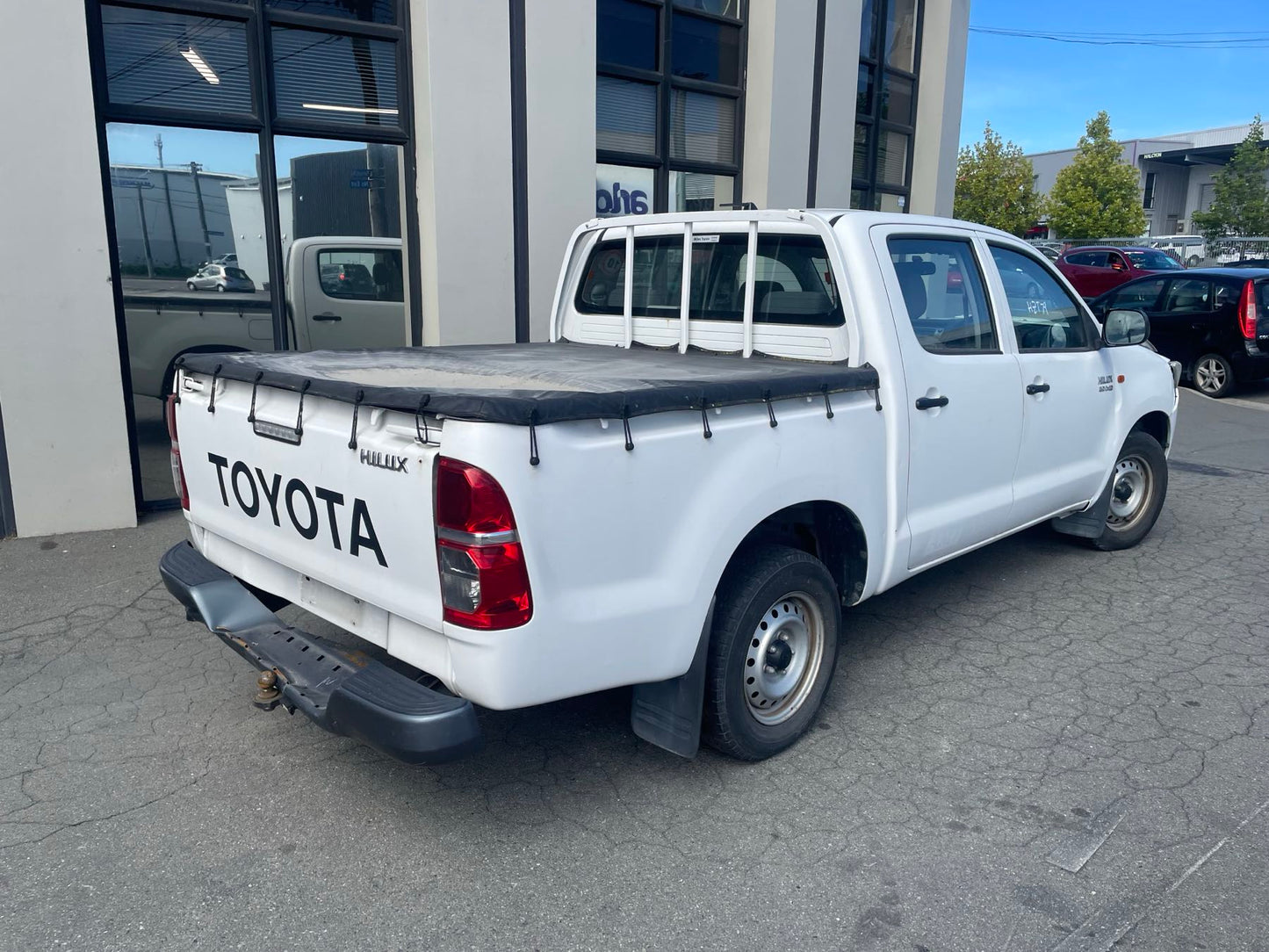 TOYOTA HILUX (KUN16) 2015