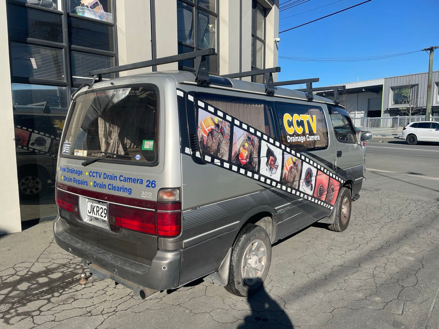 TOYOTA HIACE SUPER CUSTOM  (KZH106) 1995