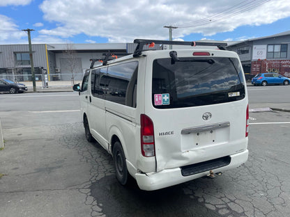 TOYOTA HIACE (TRH200) 2010