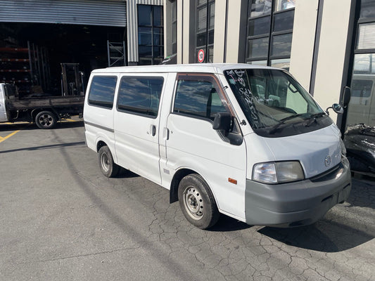 MAZDA BONGO (SK82) 2011