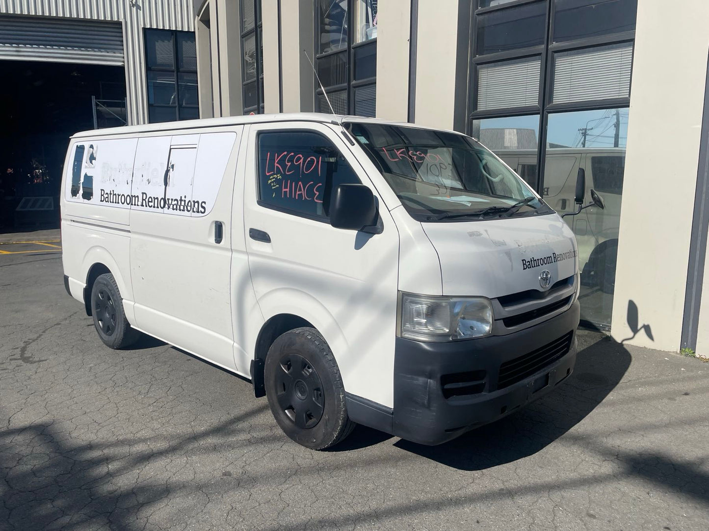 TOYOTA HIACE (TRH200) 2007
