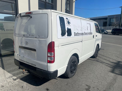 TOYOTA HIACE (TRH200) 2007