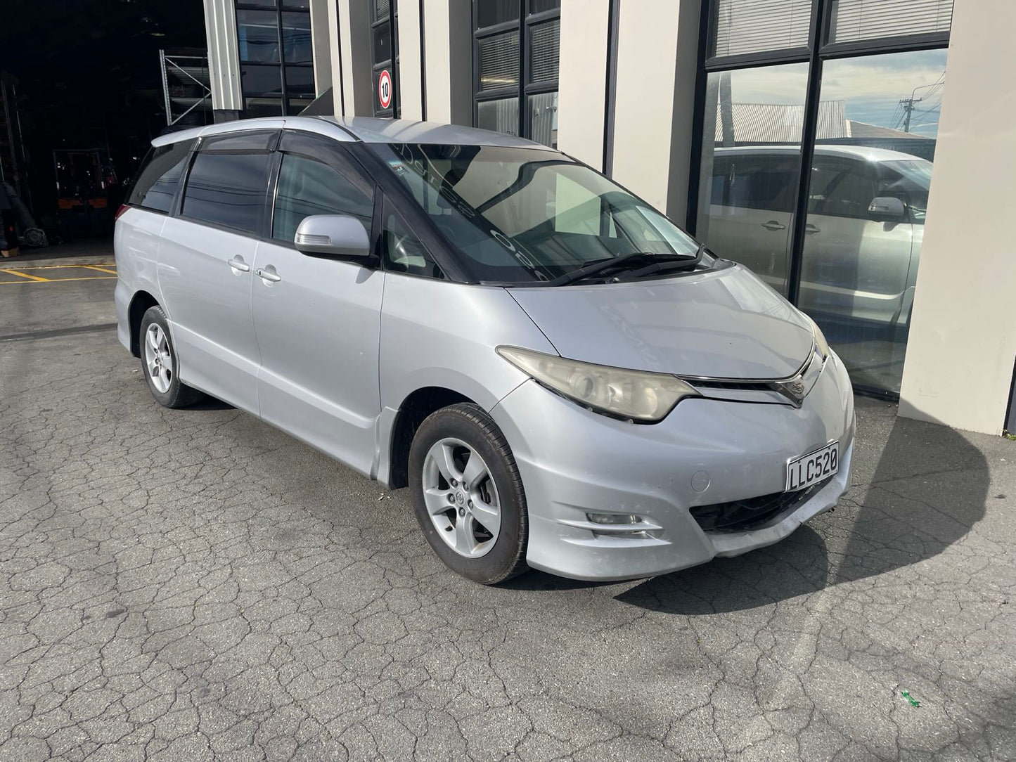 TOYOTA ESTIMA (ACR55) 2006