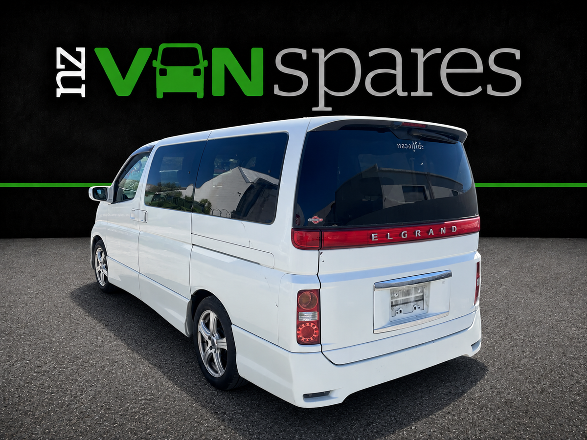 NISSAN ELGRAND (E51) 2005