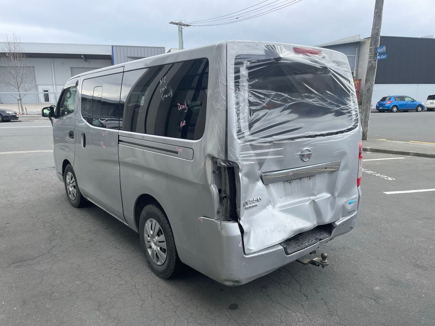 NISSAN CARAVAN(E26) 2013
