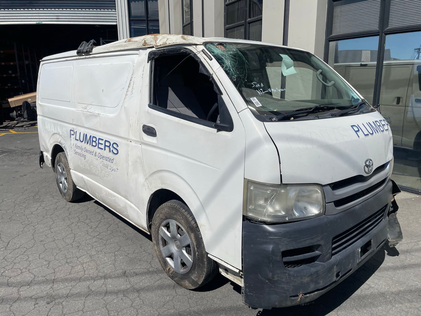 TOYOTA HIACE (TRH200) 2008