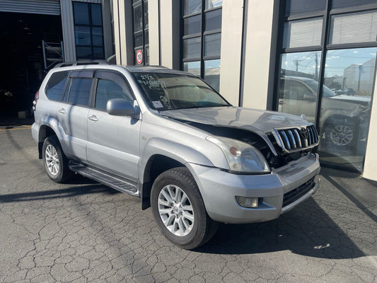 TOYOTA PRADO (GRJ121) 2009