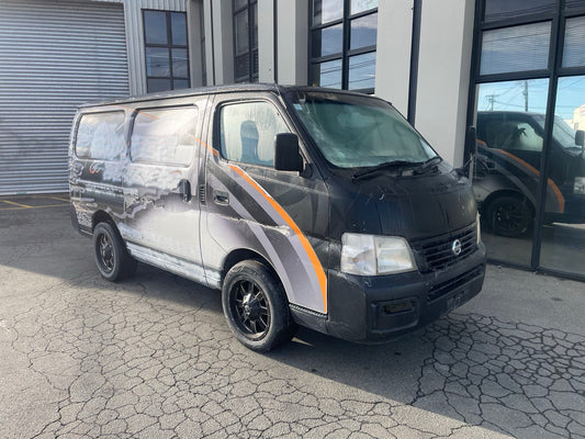 NISSAN CARAVAN(E25) 2001