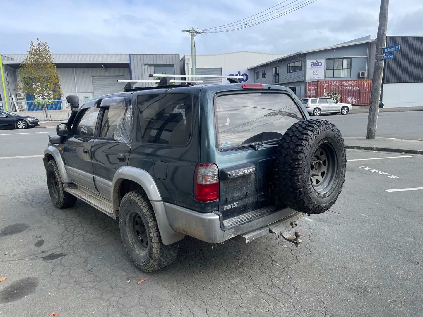 TOYOTA HILUX SURF (KZN185) 1997