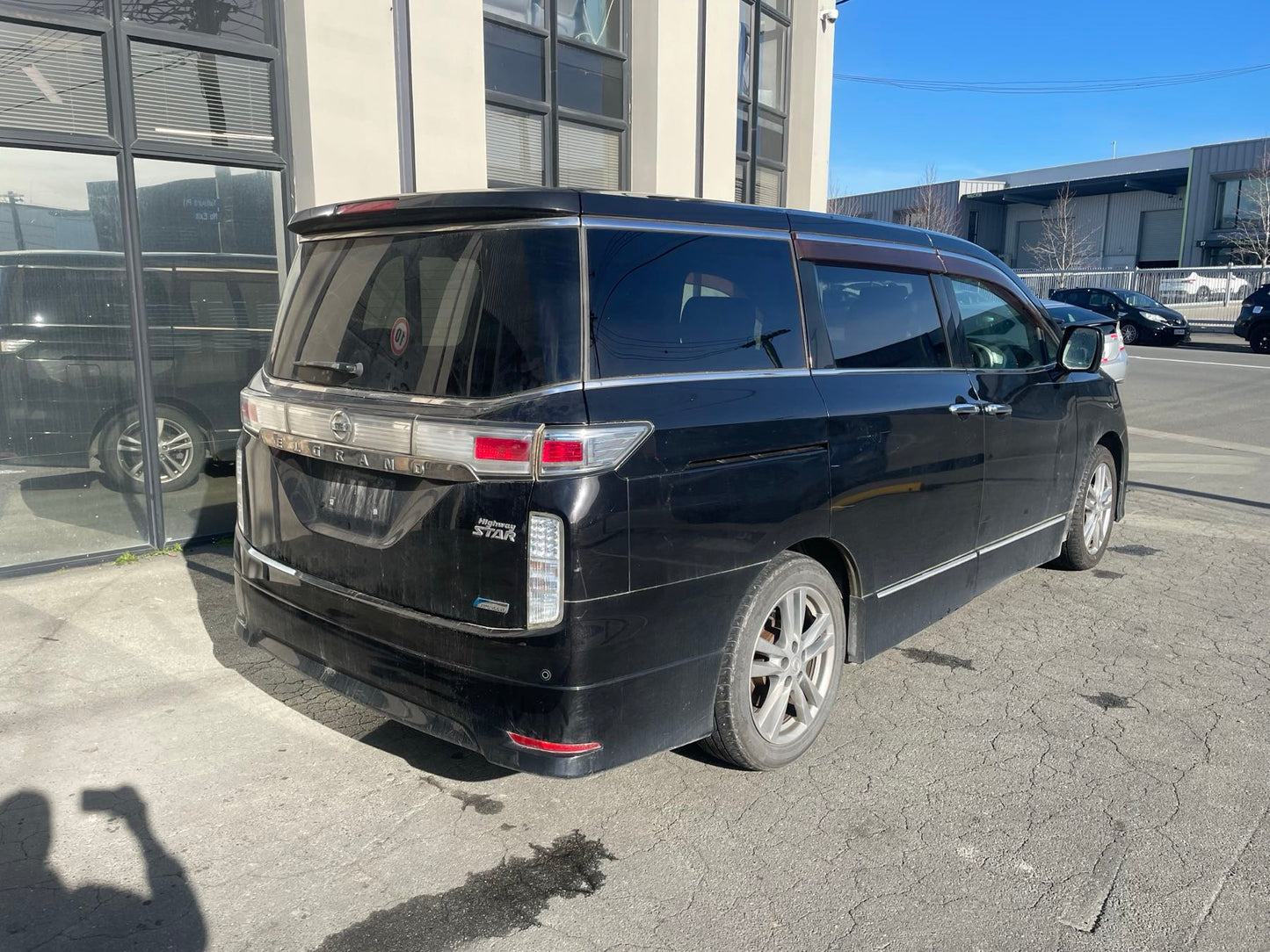 NISSAN ELGRAND (E52) 2010