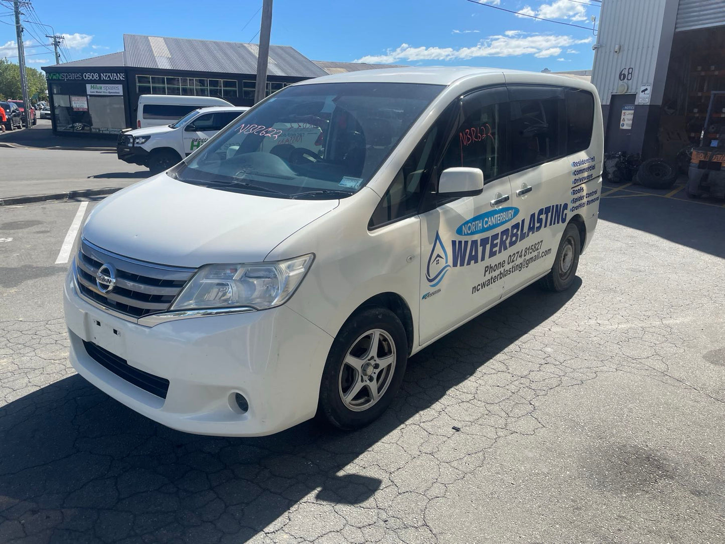 NISSAN SERENA (HC26) 2012