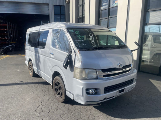 TOYOTA HIACE (TRH219) 2009