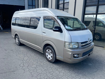 TOYOTA HIACE (TRH224) 2006