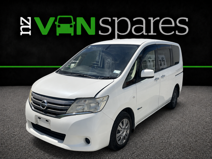 NISSAN SERENA (HC26) 2012