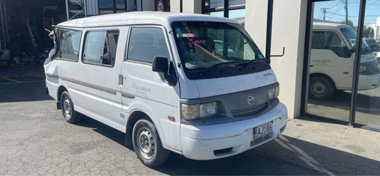 MAZDA BONGO (SK LWB) 2002