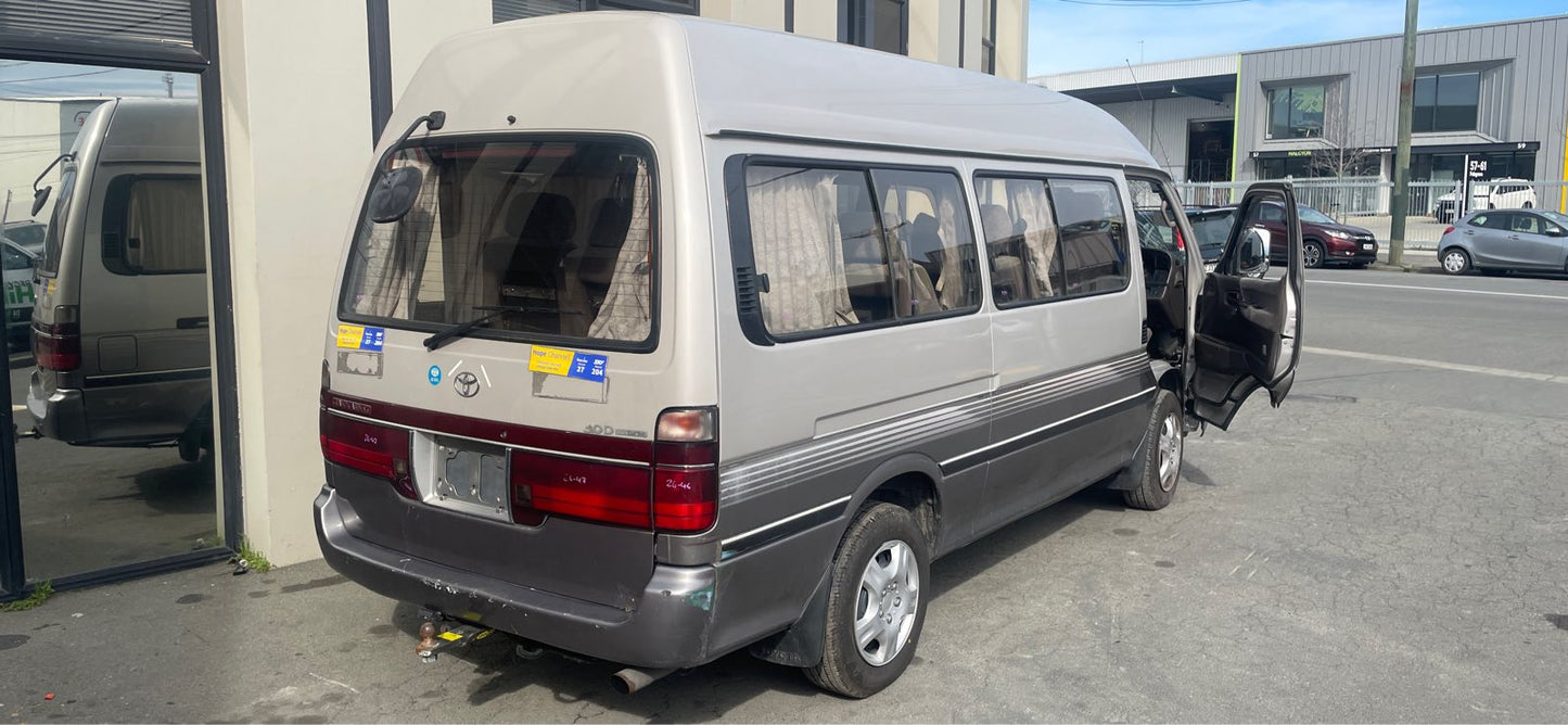 TOYOTA HIACE GRAND CABIN  (KZH120) 1996