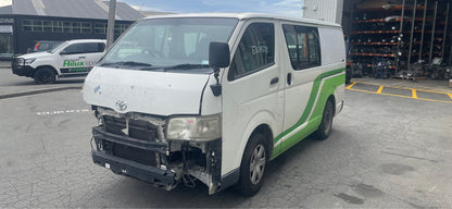 TOYOTA HIACE (TRH200) 2006