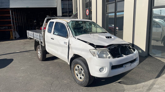 TOYOTA HILUX (KUN26) 2010