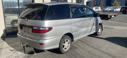 TOYOTA ESTIMA (ACR40) 2000