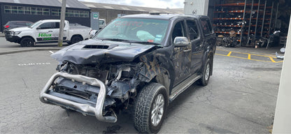 TOYOTA HILUX (KUN26) 2012