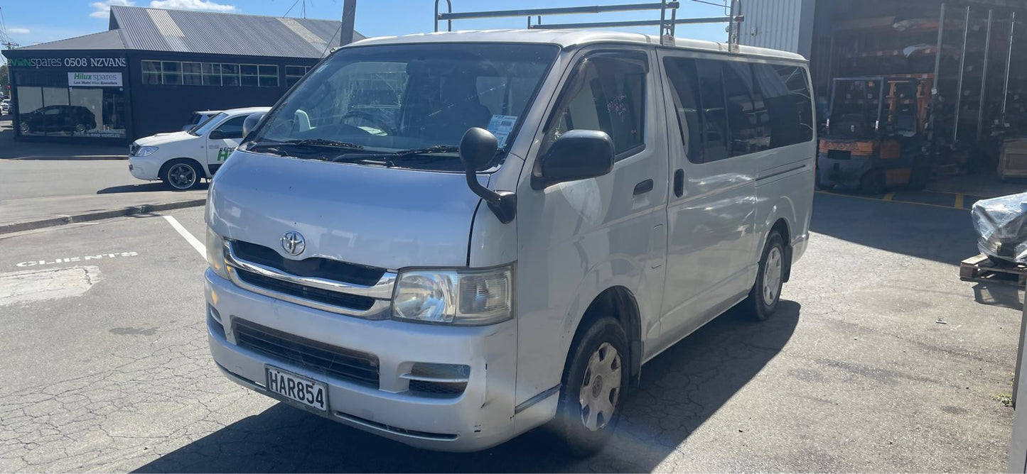 TOYOTA HIACE (KDH206) 2008