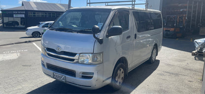 TOYOTA HIACE (KDH206) 2008