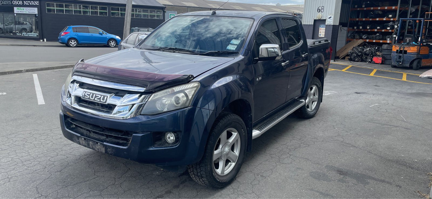 ISUZU D-MAX (TFS85) 2014
