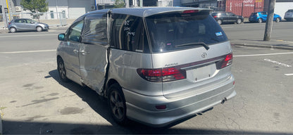 TOYOTA ESTIMA (ACR30) 2004