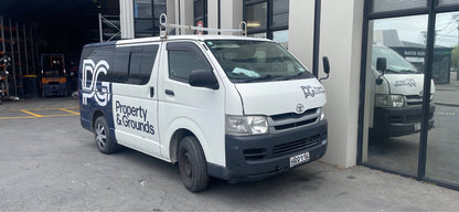 TOYOTA HIACE (TRH200) 2008
