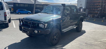 TOYOTA HILUX (LN167)  2001