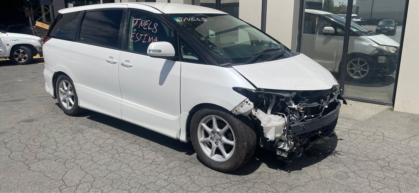 TOYOTA ESTIMA (ACR50) 2006